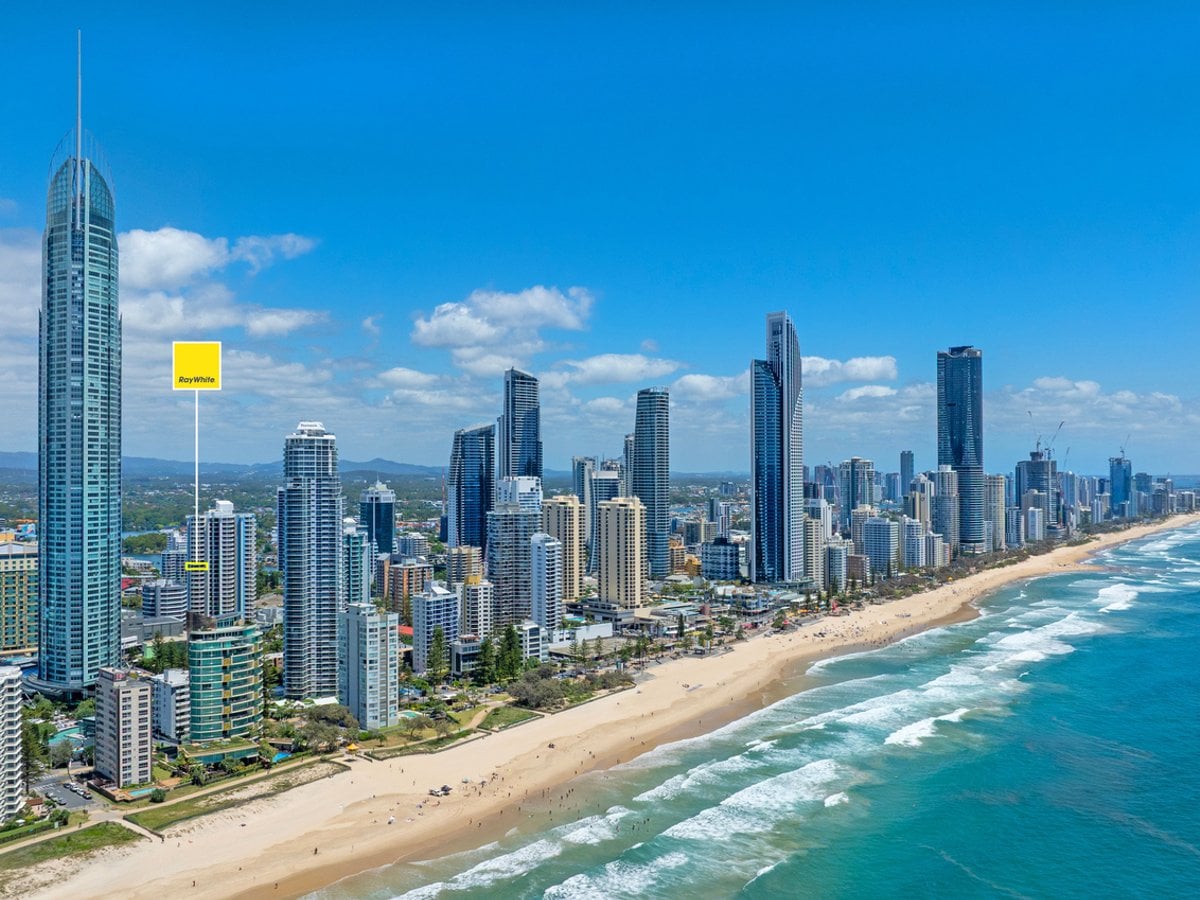 Property at 21D/30 Laycock Street, Surfers Paradise, QLD